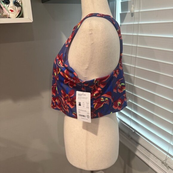 Athleta Conscious Crop Printed BlueFloral Top‎ 2X D-DD+ Cups - Picture 2 of 6